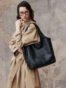 Soft Vegetable Tanned Leather Tote Large Capacity