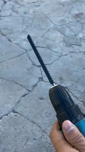 Biến Đổi Máy Khoan thành Máy Cưa Lọng Cầm Tay: Bộ Chuyển Đổi HILDA (Tặng Kèm 3 Lưỡi Cưa) Bảo Hành 1 Năm