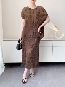 Pleated Two Piece Sets Solid Color Womens Short Sleeve Loose Top Elastic Waist Skirt New Tide