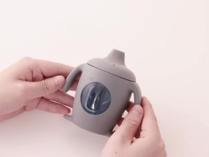 1PCS Penguin Shape Silicone Baby Cup BPA Free Leakproof Sippy Cup Transparent Water Bottle Infant Training Drinking Cup