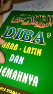 Kitab Majmu Maulid Diba Arab Latin dan Terjemah Manbaul Huda Ukuran Besar A5