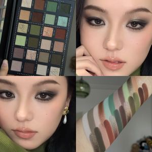 HERORANGE | Bảng Phấn Mắt 24 Màu Xanh Đất Lì Nhũ Kim Loại Dễ Tán Tông Màu Rừng Ấm Áp Dùng Hàng Ngày Trang Điểm Mắt Sân Khấu