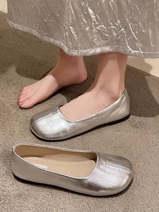 Elegant French Style Flat Soft Leather Fake Split Toe Piggy Shoe Women Sweet Fashionable Evening Shoes Casual round Toe