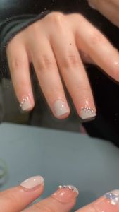 Set 24 móng tay giả dài - Z253 - sang trọng dễ thương cho nữ - Kèm keo dán móng CÓ ẢNH SP THẬT