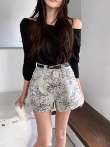 American Style High Waist Embroidered Denim Shorts Womens Summer New Loose Hot Pants A-Line Wide Leg Jeans Casual Style