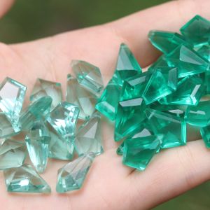 ต่างหูแบบจี้รูปผีเสื้อสีเขียวอ่อนคุณภาพดีทำมือ ลูกปัดรูปทรงจี้ ต่างหู DIY แฟชั่น เครื่องประดับ