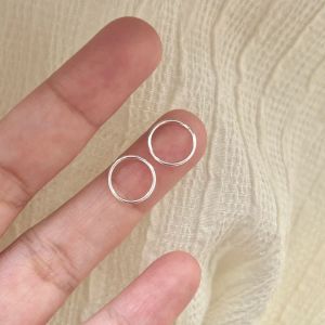 ต่างหูเงินแท้ S999 แบบเรียบง่าย ทรงกลม สำหรับผู้หญิง เครื่องประดับแฟชั่น เครื่องประดับหูแบบห่วง ต่างหูแบบห่วงสำหรับใส่ในหู