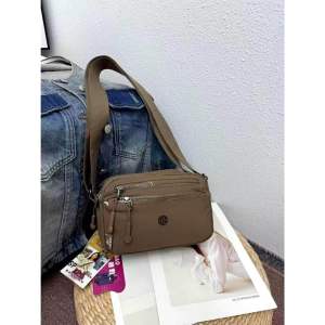 TAS SELEMPANG WANITA CHIBAO 5Sleting CB1506-SF ((Free DustBag))