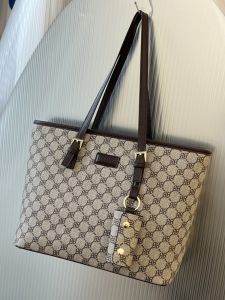 กระเป๋าถือทรงถุงใหญ่สำหรับผู้หญิง กระเป๋าถือแบบสะพายไหล่ข้างเดียว กระเป๋าถือแบบลำลอง กระเป๋าถือทรงถุงแบบอเนกประสงค์สำหรับผู้หญิง