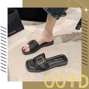 Zishop สินค้าใหม่ พร้อมส่ง รองเท้าแตะแฟชั่นสำหรับผู้หญิง งานจริงคือดีไม่ไหว สีสันสวย แมทช์ง่าย ใส่แล้วเท้าดูขาว เรียว ดีเทลแบบเข็มขัด อะไหล่สีทองสวย ดูดีดูแพง ในราคาสุดคุ้ม ลองเลยยย