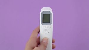 【ควาถูกต้อง100%】ปรอทวัดไข้ ที่วัดไข้เด็ก ที่วัดไข้ ปรอทวัดไข้เด็ก ปรอมวัดไข้เด็ก ปรอทวัดไข้แท้ thermometer ที่วัดไข้ดิจิตอล เครื่องวัดอุณหภูมิหน้าผาก วัดหูหน้าผากมื เครื่องวัดไข้ ที่วัดไข้ digital หน้าจอแสดงผล LED สัญญาณเตือนอุณหภูมิสูง