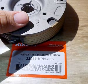CLUTCH SHOE ASSY HONDA WAVE 125 RS 125 XRM 125 THAILAND GENUINE PARTS 22535KPH305