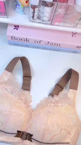 ชุดชั้นในผู้หญิง สปอร์ตบราไร้ขอบ ไร้โครง มีฟองน้ำ เนื้อผ้าดีใส่สบาย พร้อมส่ง Sport ออกกำลังกาย ปุ่มด้านหน้าออกแบบลูกไม้รูปแบบเซ็กซี่158