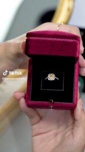 |25-29.9 NHẬP FALAZSOCIAL0915 GIẢM 15%/299K| Nhẫn Bạc Kim Cương Nhân Tạo Moissanite Ánh Vàng - Nhẫn Đeo Tay Nữ Trang Bạc Xi Vàng Trắng Cao Cấp - N2789 - Bảo Ngọc Jewelry