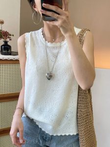 plus Size Slimming French Style Lace Trim round Neck Vest Top Loose Fit Sleeveless Base Layer Tank Top for Women