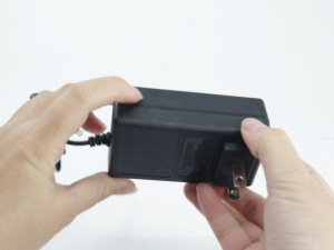 Battery Charger 21V 1A universal lithium battery plug transformer lithium li-on power adapter Pengecas Bateri Pengecas