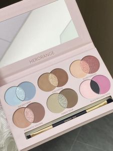 Dopamine Boost 18-Color Eyeshadow Palette with Brush Integrated Multi-Functional Pearl Shimmer Large Size Summer Makeup Tool