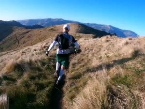 T8 Run กางเกงวิ่ง เทรล อัลตร้า สีชมพู Mens Sherpa Shorts - V2 Pink Camo