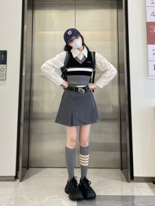 Korean College Style Womens Spring Autumn Short Fit Knitted Vest Shirt Two-Piece Set Design Sensation Slimming Suit Ensemble