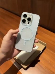 ชาร์จไร้สายเคสโทรศัพท์อะคริลิค Magsafe ผิวด้านโปร่งใสแบบบางพิเศษฮาร์ดพีซีกันกระแทกปกป้องฝาหลังสำหรับ iPhone 11 12 13 14 15 16 Pro Max Plus