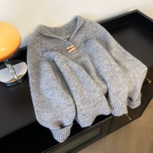 Fashionable French Style Womens Knitwear Winter New Arrival