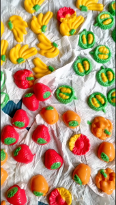 Coklat Karakter 100gram Premium Motif Cantik Halal Enak Cemilan Souvenir Hadiah Ulang Tahun Anak Dapur Eny Eni