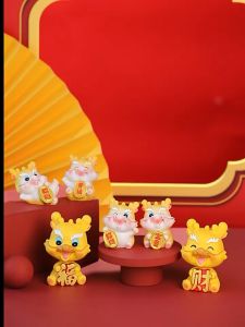 Tượng Rồng chibi may mắn cho năm Giáp Thìn 2024