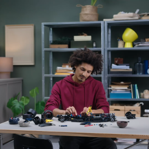 LEGO Technic 42206 Oracle Red Bull Racing RB20 F1 Car (1639 Pieces)