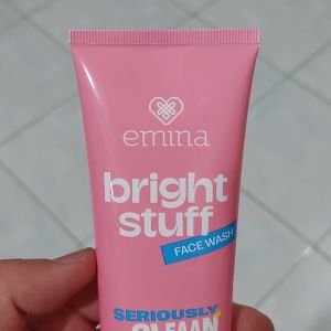 Emina Face Wash 100ml Bright Stuff Sabun Cuci Muka Cerah Glowing