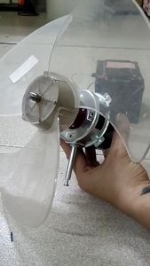 Đầu quạt 12V Có bàn Có bàn chải than V8 3 vòng bi chuẩn kích thước