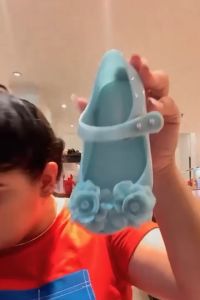 MINI MELISSA KIDS GIRL JELLY SHOES BLOMMING FLOWER ( SIZE 7 - 12 ATAU 22/23 - 30 )