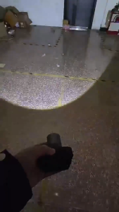 Satu Keluarga Senter Kepala Zoom Cahaya Super Terang C1347 Headlamp Lampu Cahaya Putih Tahan Lama