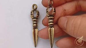 Móc Khóa Mặt Dây Chuyền Phật Giáo Pháp Khí Mật Tông Chày Kim Cương Cánh Trơn Bằng Đồng Thau - Đồ Đồng Thuận Tâm