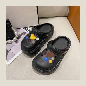 รองเท้าแตะแบรนด์ QLshop มาใหม่ 👌 3 ประเภท พื้นหนา 3 ซม. ซึ่งสร้างด้วย PVC ลดเล็กน้อย สวยค่ะ รองเท้าหัวโต ตัวเลือก 3 สี ติดต่อผู้หญิงและคุณมีความสวยงามเพิ่มเติม 💖