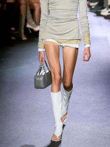 รองเท้าแตะส้นสูงแบบโรมันสีขาวสำหรับผู้หญิงในช่วงฤดูร้อน รองเท้าบู๊ตส้นสูงแบบซิปข้างซ้ายเซ็กซี่และกระชับสัดส่วน