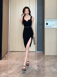 ชุดราตรีสีดำเซ็กซี่ผ่าชุดสลิมชุดราตรีผู้หญิง 2025 ฤดูใบไม้ผลิและฤดูร้อนรูปแบบใหม่