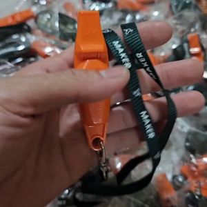 Còi MAKER Lớn Huấn Luyện Vẹt Chim Săn Mồi Thú Cưng (Có Dây Đeo)