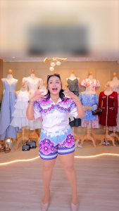 ชุดเซ็ทผู้หญิง ชุดเซ็ทพิมพ์ลายดอกไม้โบฮีเมียนสุดเก๋ สีขาว ม่วง ผ้าโพลีเอสเตอร์ผสมคอตตอน