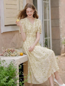 XIANGYING | V-Neck Tencel Dress with Puff Sleeves Yellow Floral Printed Waist-Cinching