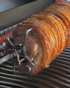 Napoleon Rogue BBQ Electric Rotisserie Kit - Heavy Duty Stainless Steel, Multi-Piece, Fits 365, 425, 525, 625 Models - Rotates up to 12kg with Two Four-Pronged Forks