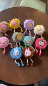 💥พร้อมส่งในไทย 💥SU213 พวงกุญแจสุดน่ารักลาบูบู้ พวงกุญแจ ของขวัญ Labubu ห้อยกระเป๋า มีหลายสีให้เลือก