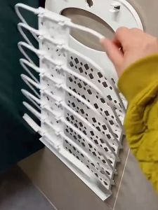 【FREE GIFT】NEW Portable Household Foldable Wall-mounted Plastic Dirty Clothes Basket large Storage Basket Plastic folding bathrokn laundry basket Laundry Bag
