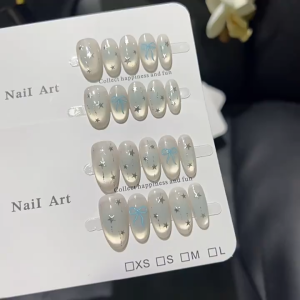 เล็บปลอม งานเจลแท้100% สีแฟรชตกแต่งดาวสีเงิน ✔︎ไม่ลอก ✔︎ สวยเหมือนทำร้าน