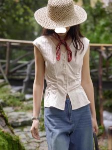 French Style Sleeveless Shirt Women Summer 2025 New Design Waist-Cinching V-Neck White Womens Shirt High Waist Commute Style