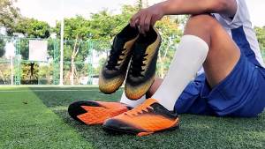 Boys Soccer Shoes TF Spikes 10 Years Old Kids EU size:36-45 Durable Comfy Non-Slip Girls Teenagers Women Mens Sneakers New Fashion Style Pupils Sports Footwear Primary School Students Professional Training Children College University Youths Football Boots