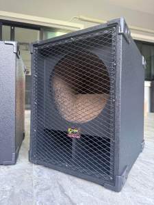 ตู้เบส12นิ้ว