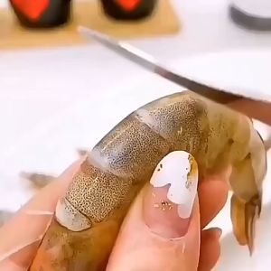 มีด มีดคีบกุ้ง มีดแกะกุ้ง มีดแกะเปลือกกุ้ง เอาเส้นกุ้งออก (จัดส่งจากประเทศไทย) G2818