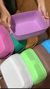 KERANJANG SERBAGUNA BAHAN PLASTIK TEBAL / TEMPAT SABUN KAMAR MANDI / TEMPAT PERAPI KOSMETIK