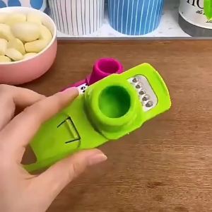 1pc manual garlic grater ginger and garlic vegetable grater