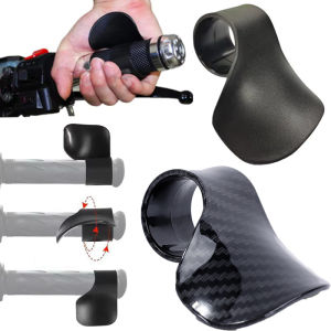2PCS Carbon Fiber Motorcycle Throttle Accelerator Wrist Stationary Cruise Control Handle Motorcycle Grip Assist Clip Motorcycle Riding Accessories